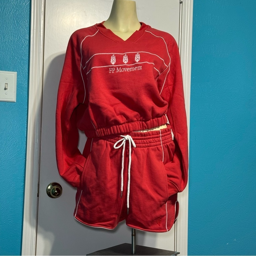 FREE PEOPLE FP Movement Seeing Double Red Sweatshirt and Shorts Set Medium NWT - Picture 3 of 16